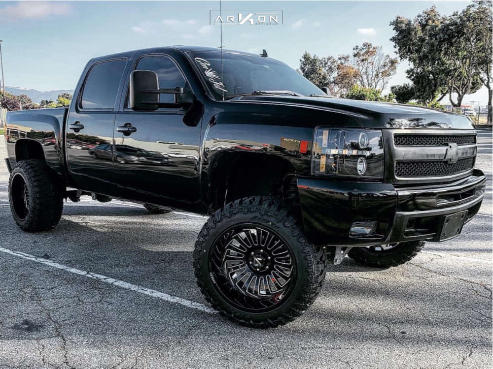 thumbnail image 2 of Epartsgogo Black Projector Headlights + Sequential Bumper Lamps For 03-07 Chevy Silverado 2 of 6